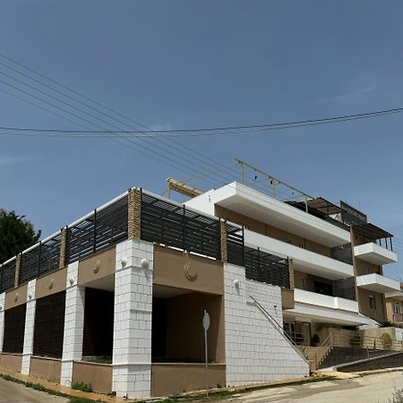 Selefkos Palace Игуменица Екстериор снимка