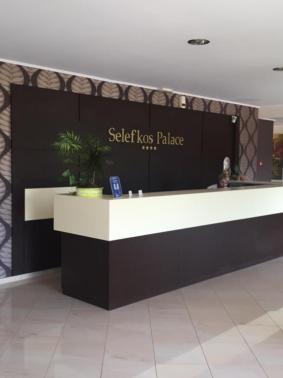 Selefkos Palace Игуменица Екстериор снимка