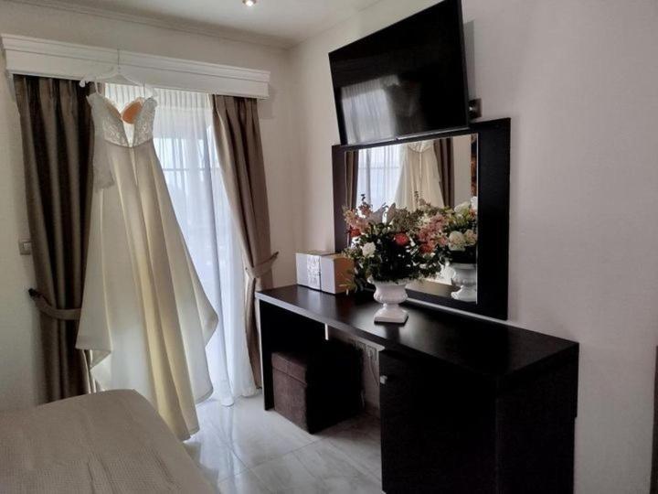 Selefkos Palace Игуменица Екстериор снимка